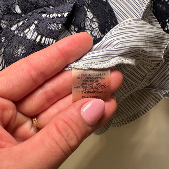 Sugar + Lips Pinstripe and Lace Blouse Size Large - Picture 12 of 13